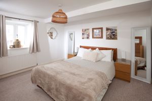 Bedroom- click for photo gallery